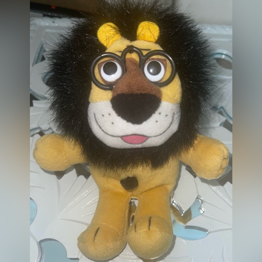 Hubert Lion Plush 8" Glasses Harris Bank 2005 Animal Fair Stuffed‎ Animal